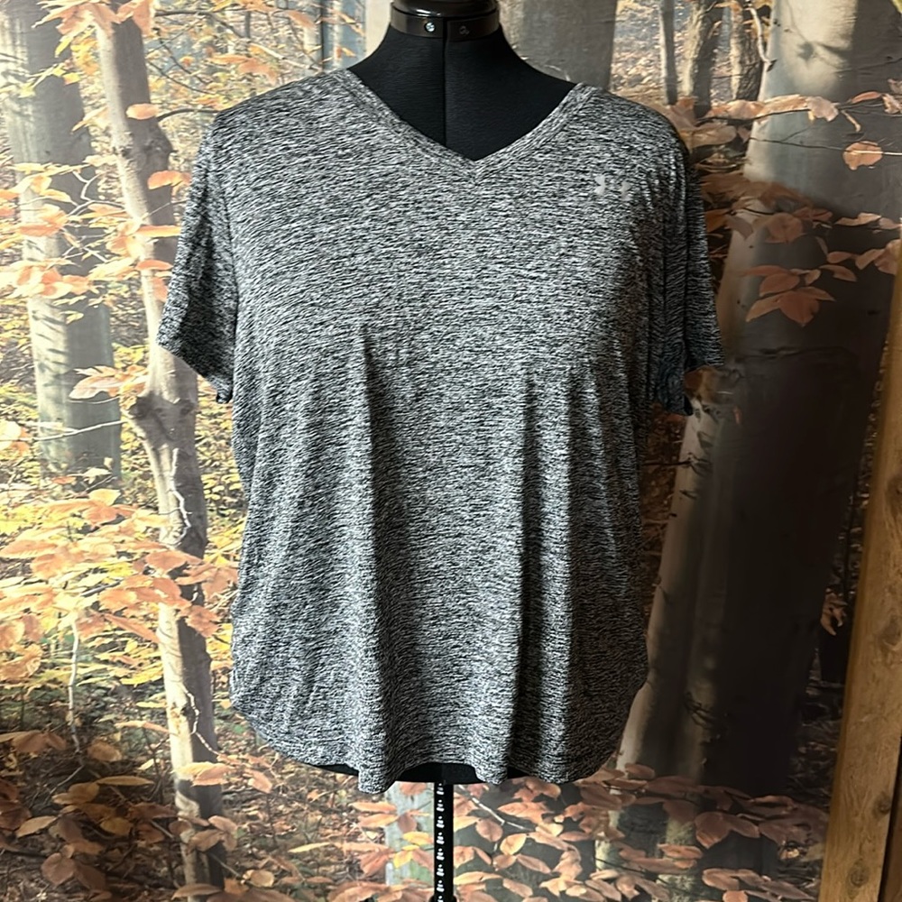 Under Armour Top